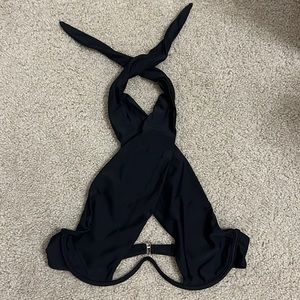Halter bikini top